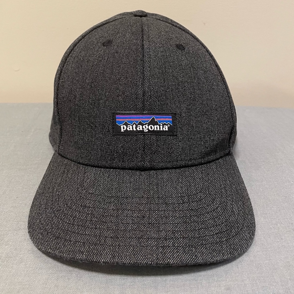 Patagonia Ear Flap Hat - LARGE - Unisex